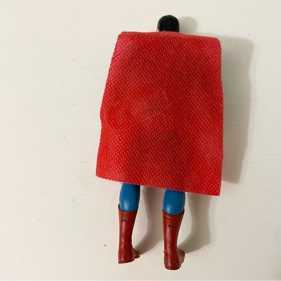 Lot of 4 Superman Action Figures Toys - Picture 6 of 16